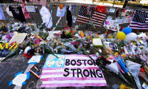 makeshift-memorial-boston-marathon-bombings